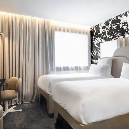Hotel Tribe Paris La Defense Esplanade Courbevoie