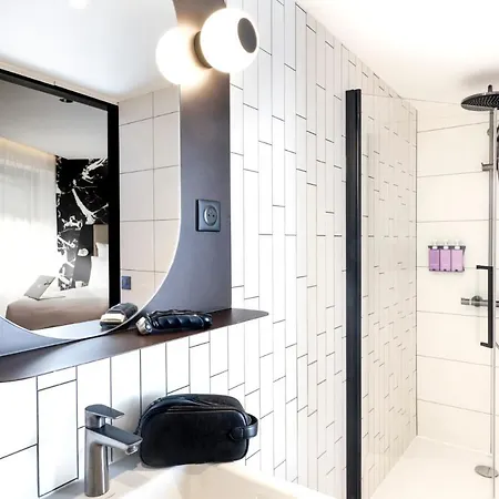 Hotel Tribe Paris La Defense Esplanade Courbevoie
