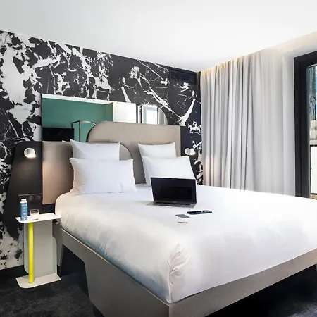 Tribe Paris La Defense Esplanade Ξενοδοχείο Κουρμπεβουά