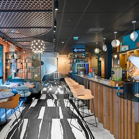 Hotel Tribe Paris La Defense Esplanade Courbevoie