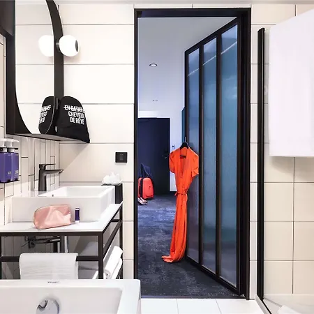 Tribe Paris La Defense Esplanade Ξενοδοχείο 4*