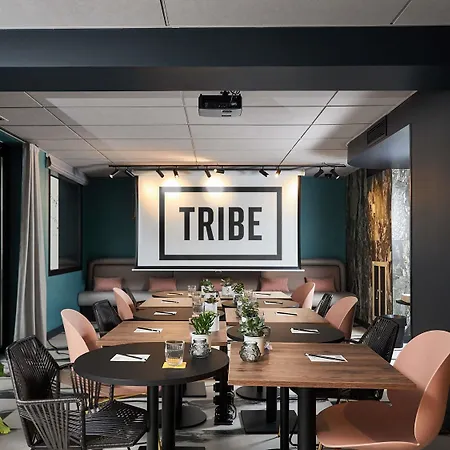 Tribe Paris La Defense Esplanade Hotel Courbevoie