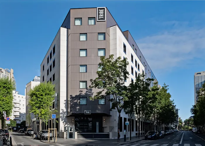 Tribe Paris La Defense Esplanade 쿠르브부아