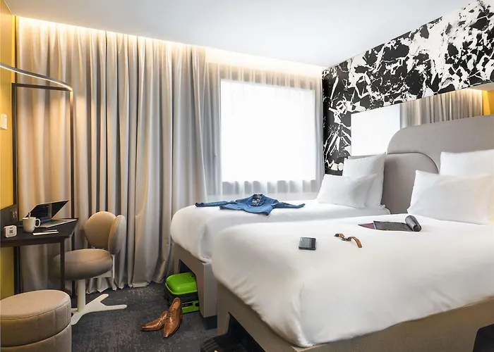 호텔 Tribe Paris La Defense Esplanade 4*